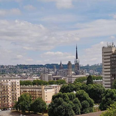 Spacieux F4 Avec Vue Panoramique Et 2 Places De Parking Rouen Eksteriør bilde